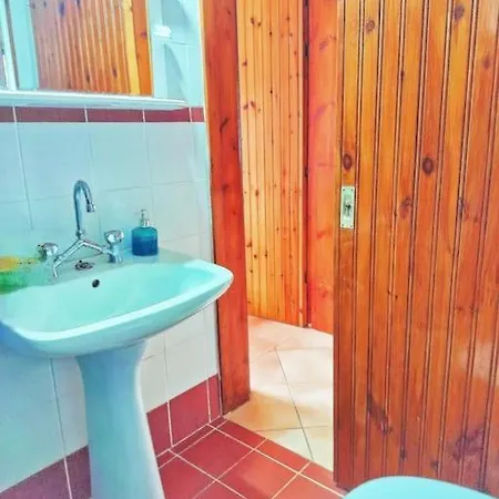 Apartment Amazing Beachfront Katakolo House Swim & *